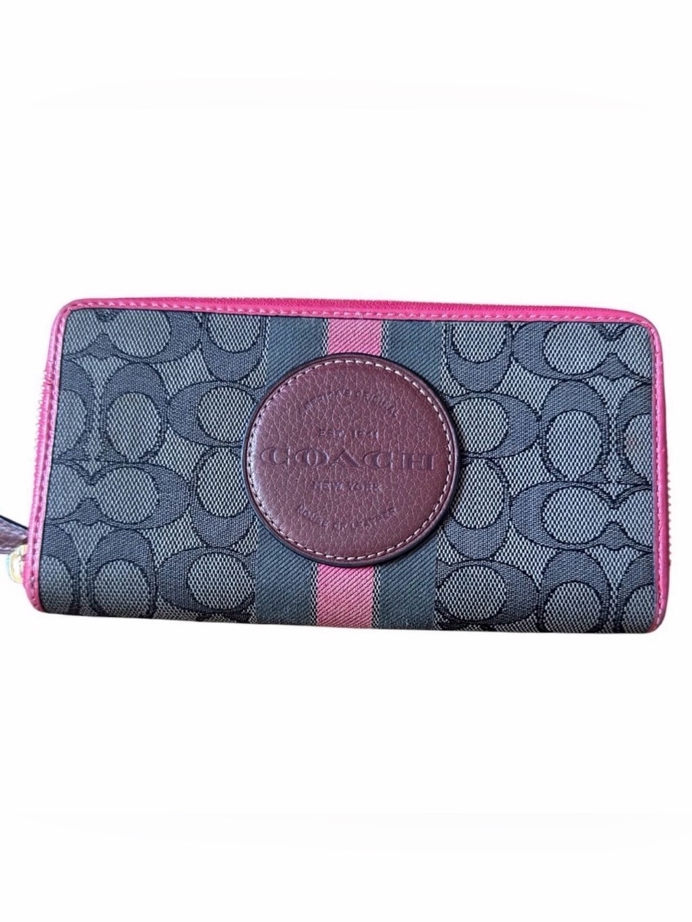 Woman’s Coach Wallet Accordion Dempsey